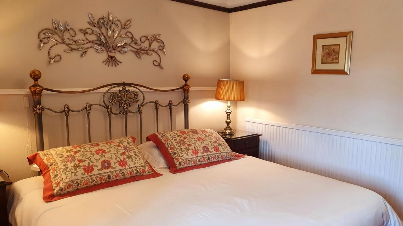Stow Lodge Hotel Esterno foto