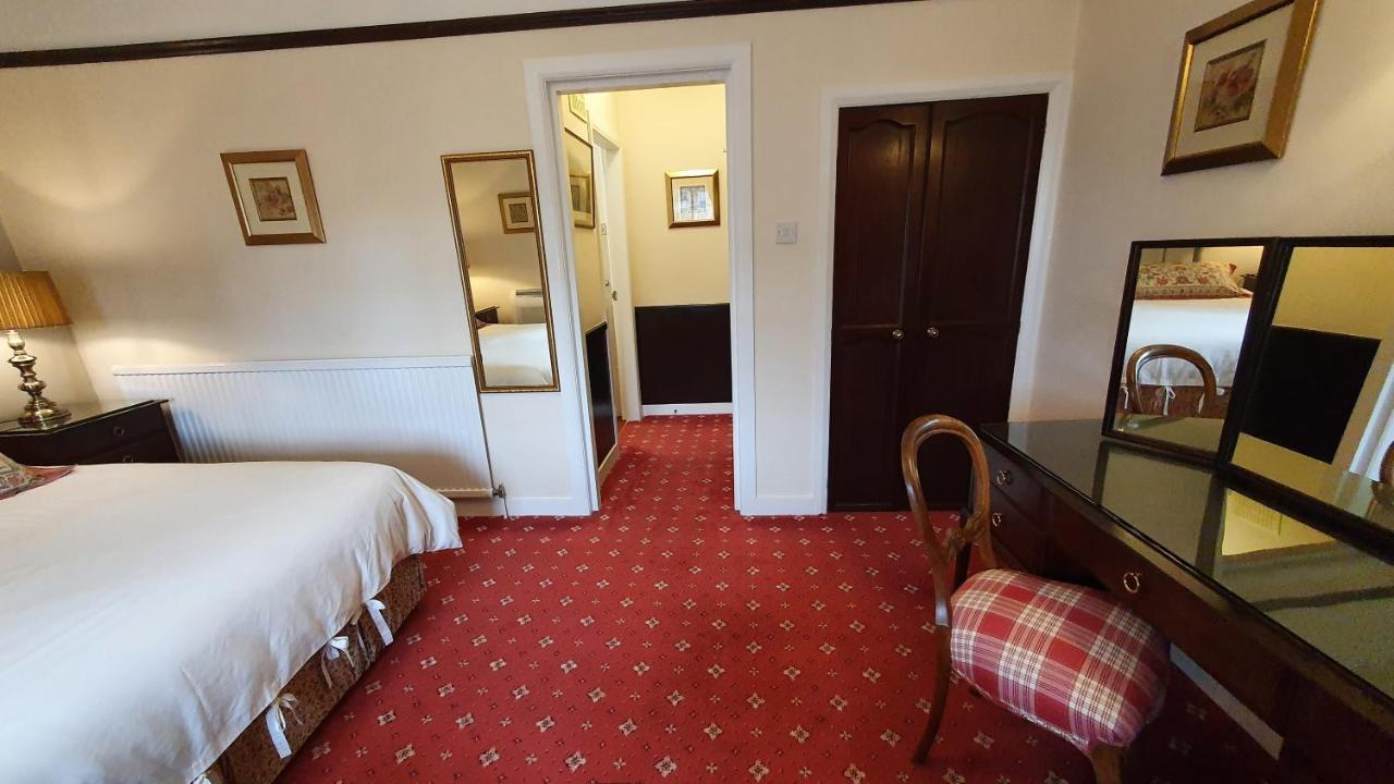 Stow Lodge Hotel Esterno foto