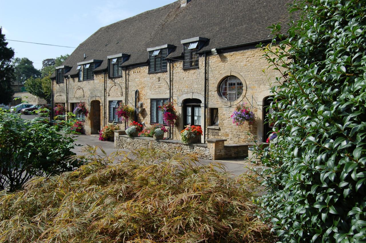 Stow Lodge Hotel Esterno foto